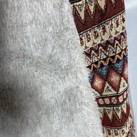 Hem & Thread Soft Sherpa Colorful Tapestry Vest Women’s Size Medium - Picture 8 of 9